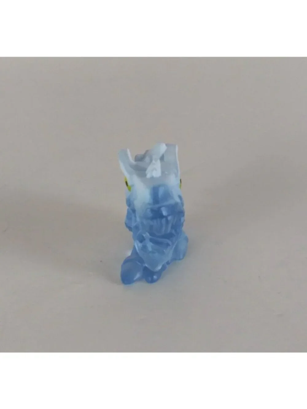 Mr. Beast Labs Swarms Hyper Fusion Series Frozen Freaks Shiversaurus Ultra Rare